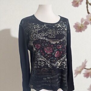 Vintage Graphic Long Sleeve Top – Chocolate de Provence Roses Y2K Aesthetic M